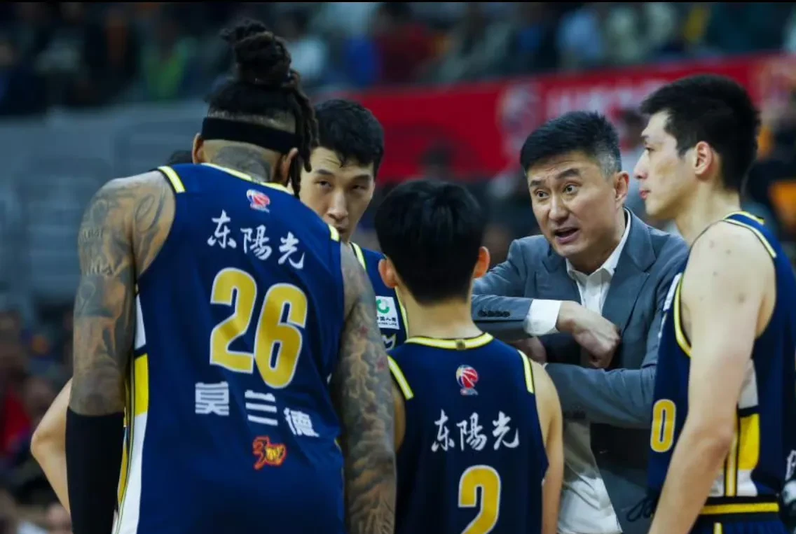 辽宁男篮击败广东淘汰对手晋级总决赛