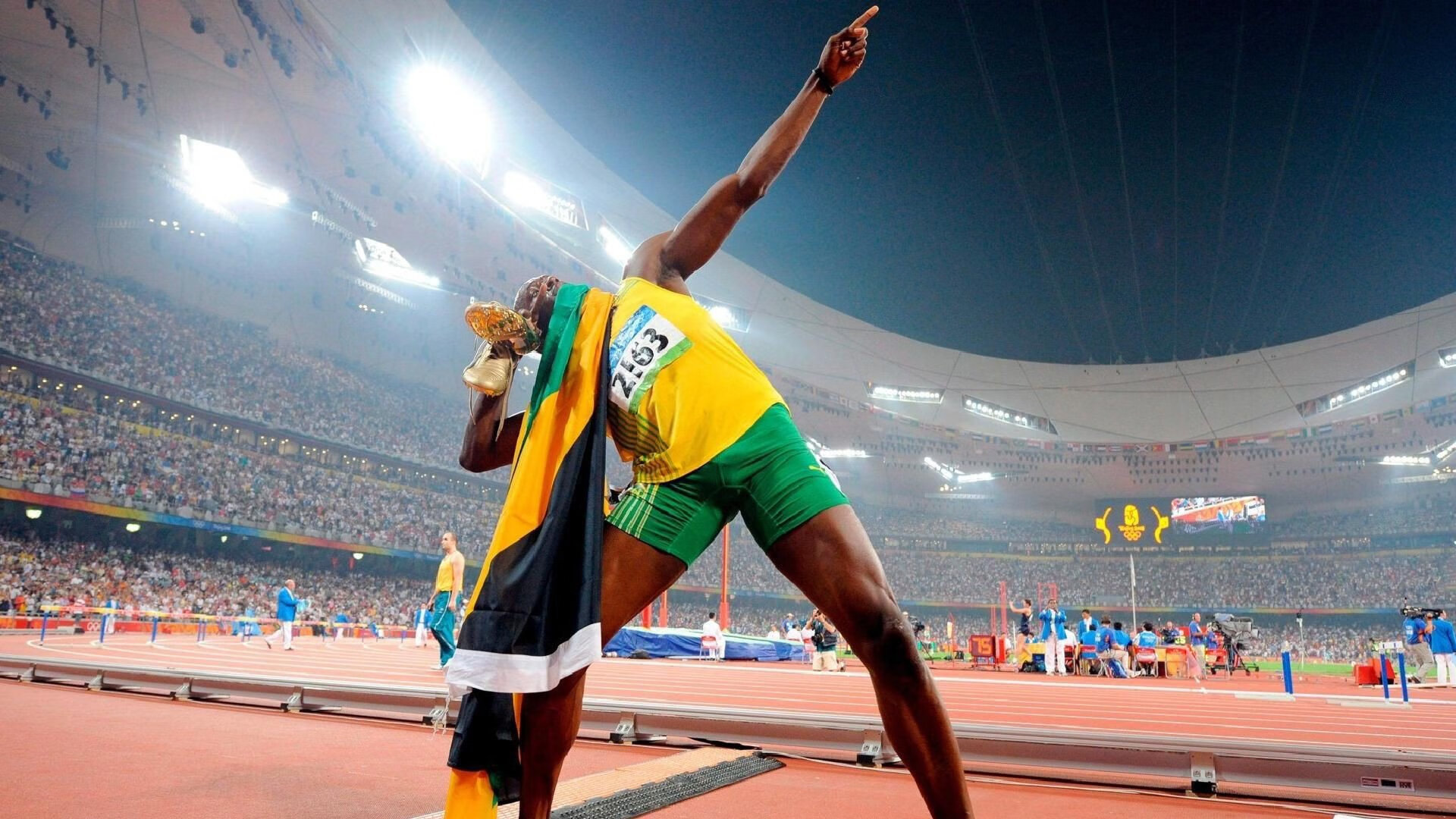 世俱杯赛程-戈贝尔筑起禁飞区，马刺提前终结北京队悬念