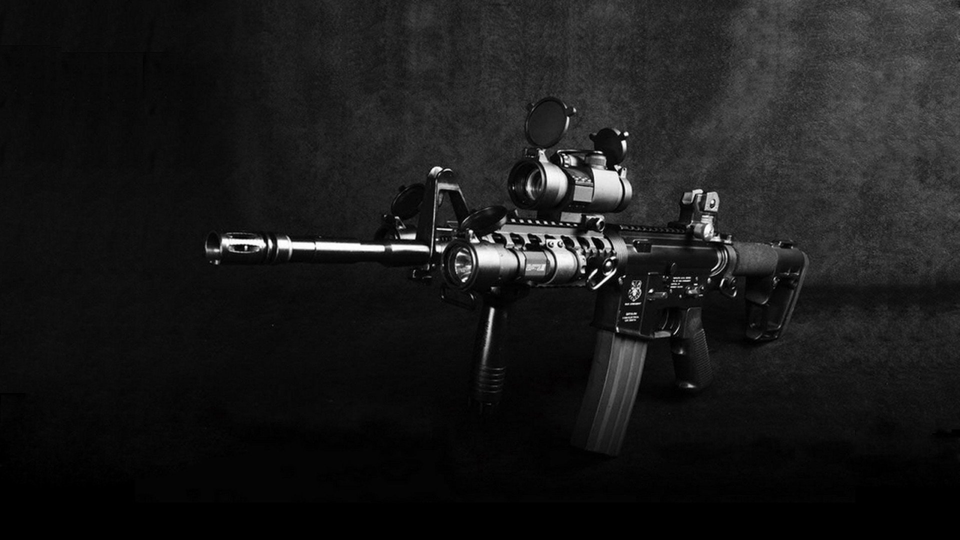 引擎轰鸣与历史回响，F1新赛季揭幕战中的隐喻对决