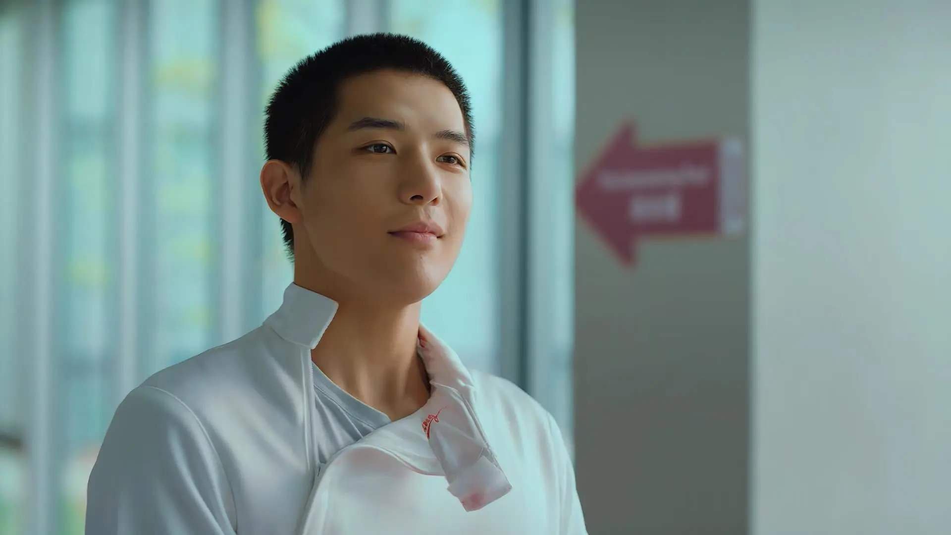 世俱杯奖金-马克西末节神奇接管，英超争冠之夜终现王者