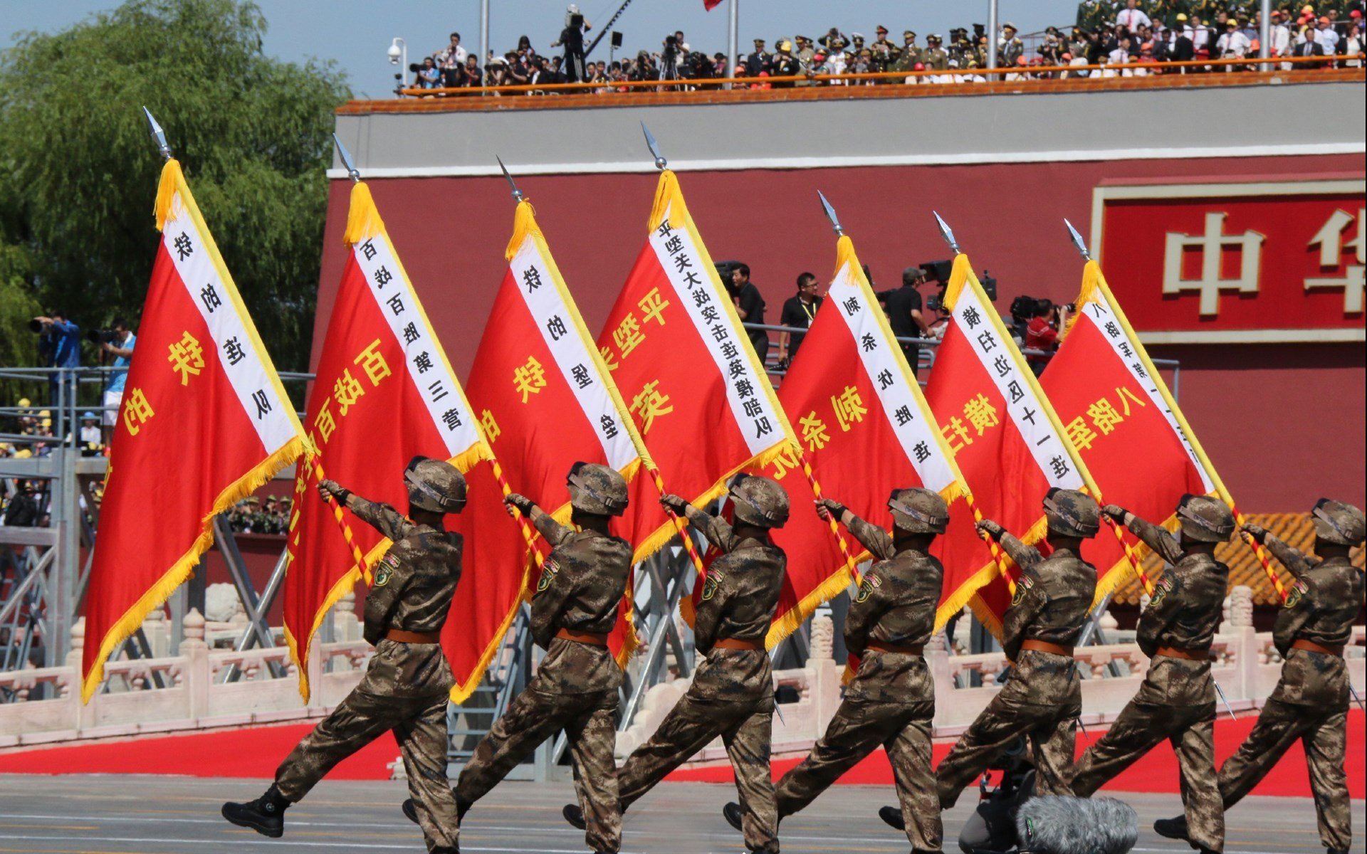 卡塔尔的影子,墨尔本的回声,2026世界杯,澳大利亚与塞尔维亚的历史重演